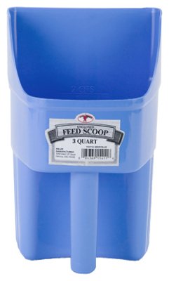 Little Giant 3-Quart Enclosed Feed Scoop, Berry Blue